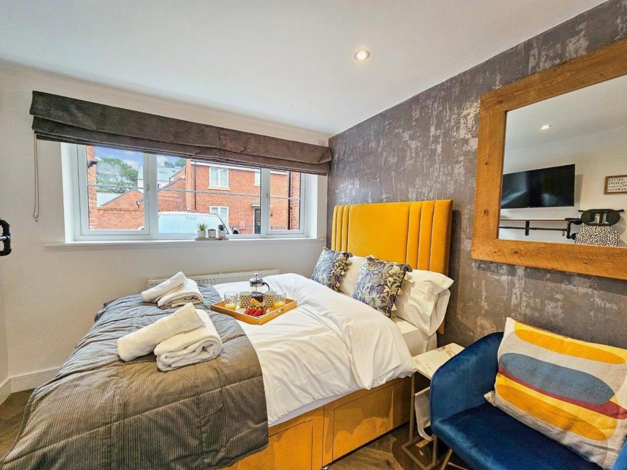 Cobblestone Studio By Fortuna Property Cheltenham Buitenkant foto